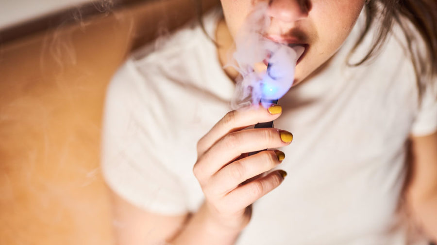 vape juice on lips Irritating Compounds Discovered In 'Vape Juice' POTV Cloud Cube Glass Bubbler Option:Strawberry Kiwi 20mg HoneyStick Interactive 510 Battery