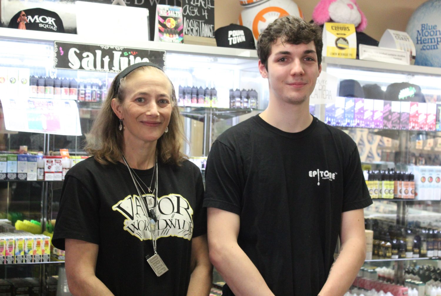 vape shop job Passionate about vaping and great customer service? Join our team as a Vape  Shop Sales Assistant and help customers find their perfect vape – apply via  the link today! Pretoria: https://www.ditto.jobs/job-details?id=2215263981  Johannesburg: main image 1