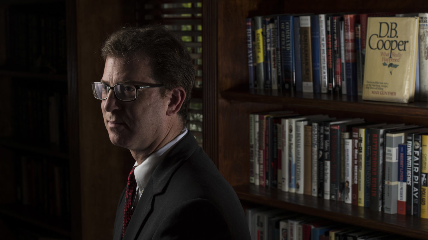 2nd Whistleblower With Direct Knowledge Of Ukraine Call Steps Forward Lawyer Says Wamu