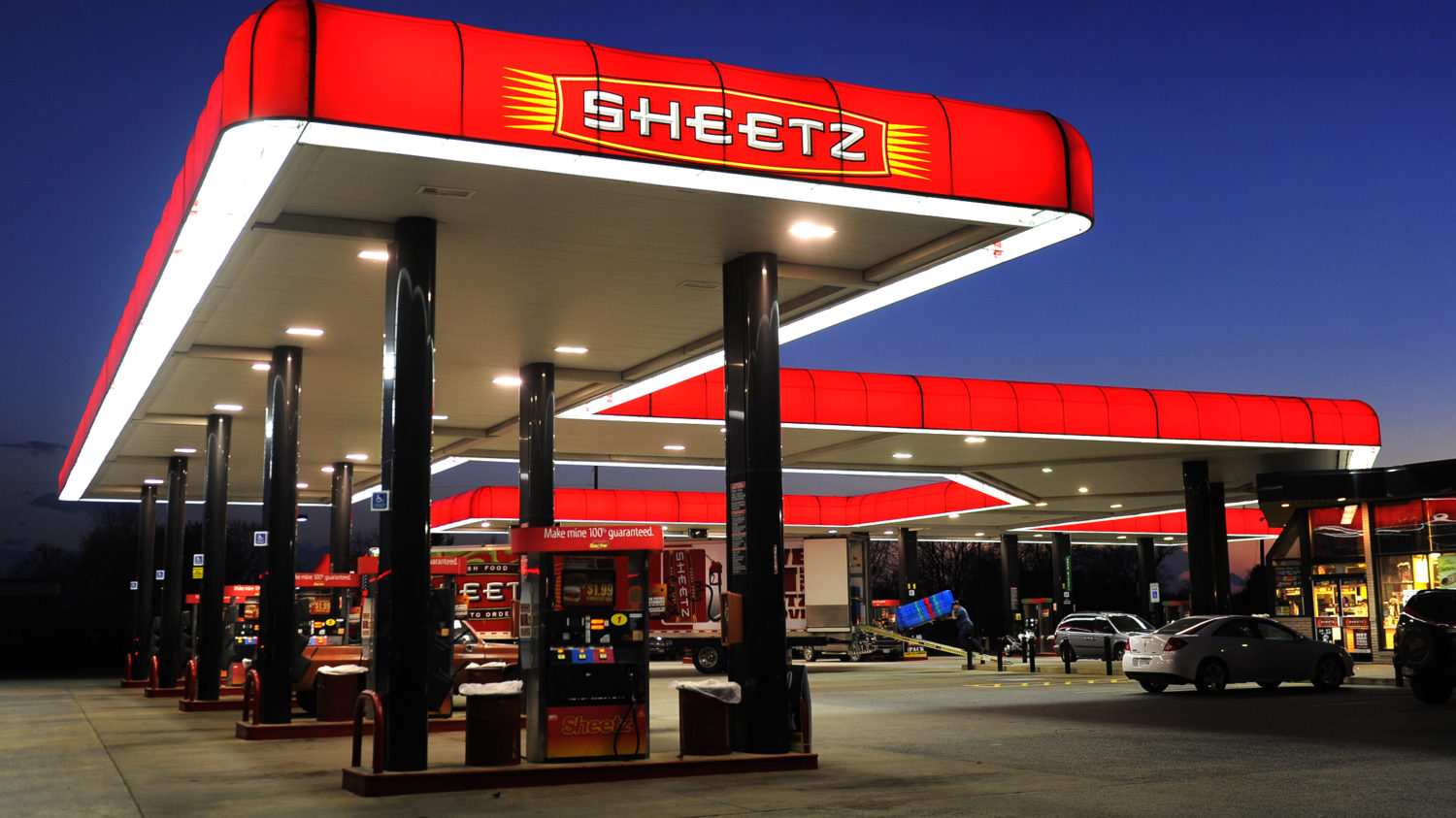sheetz-convenience-store-chain-gives-workers-3-hourly-raise-wamu