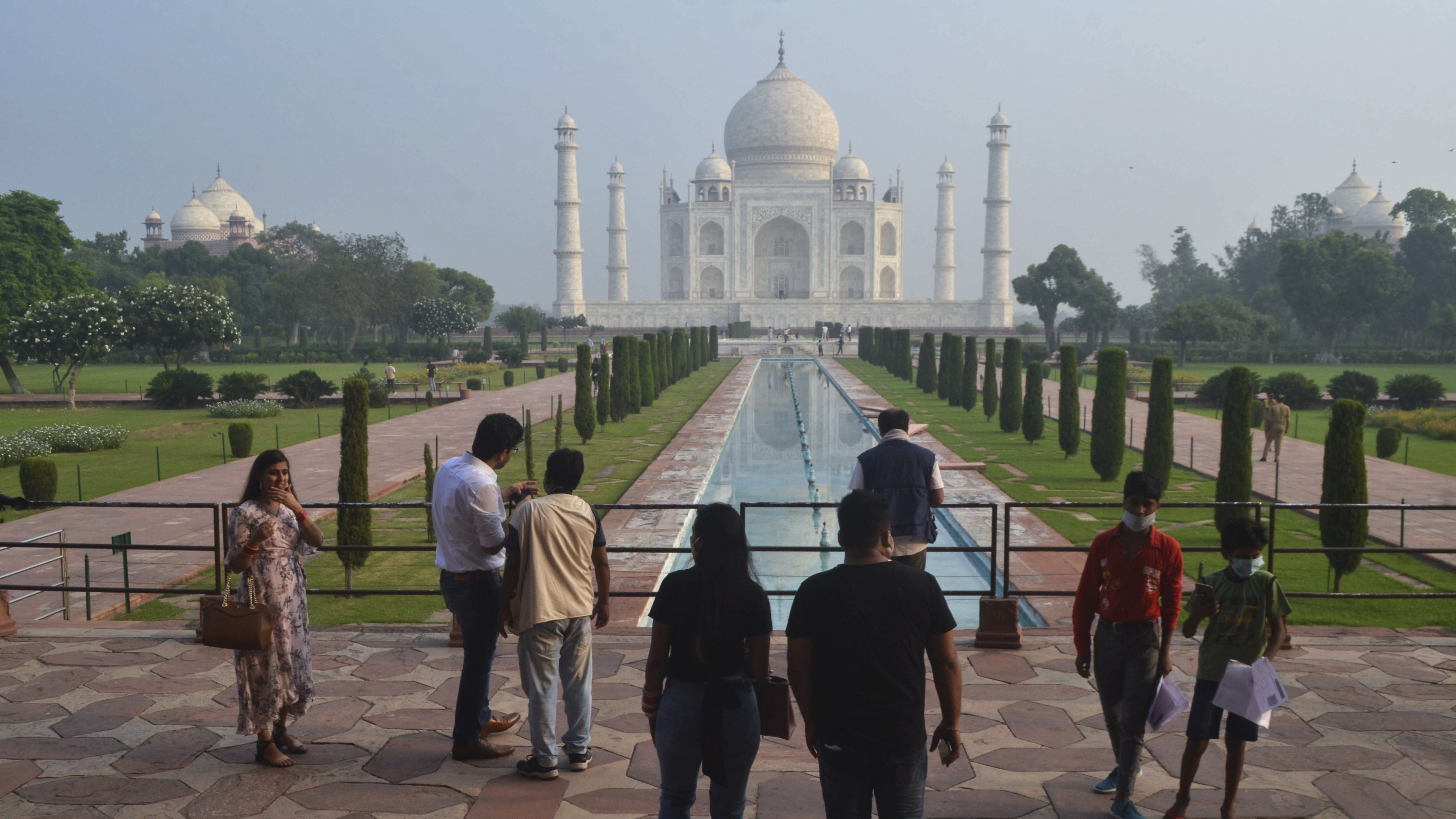 Taj Mahal Reopens In India For 1st Time In 6 Months | WAMU, image size:4485x2522