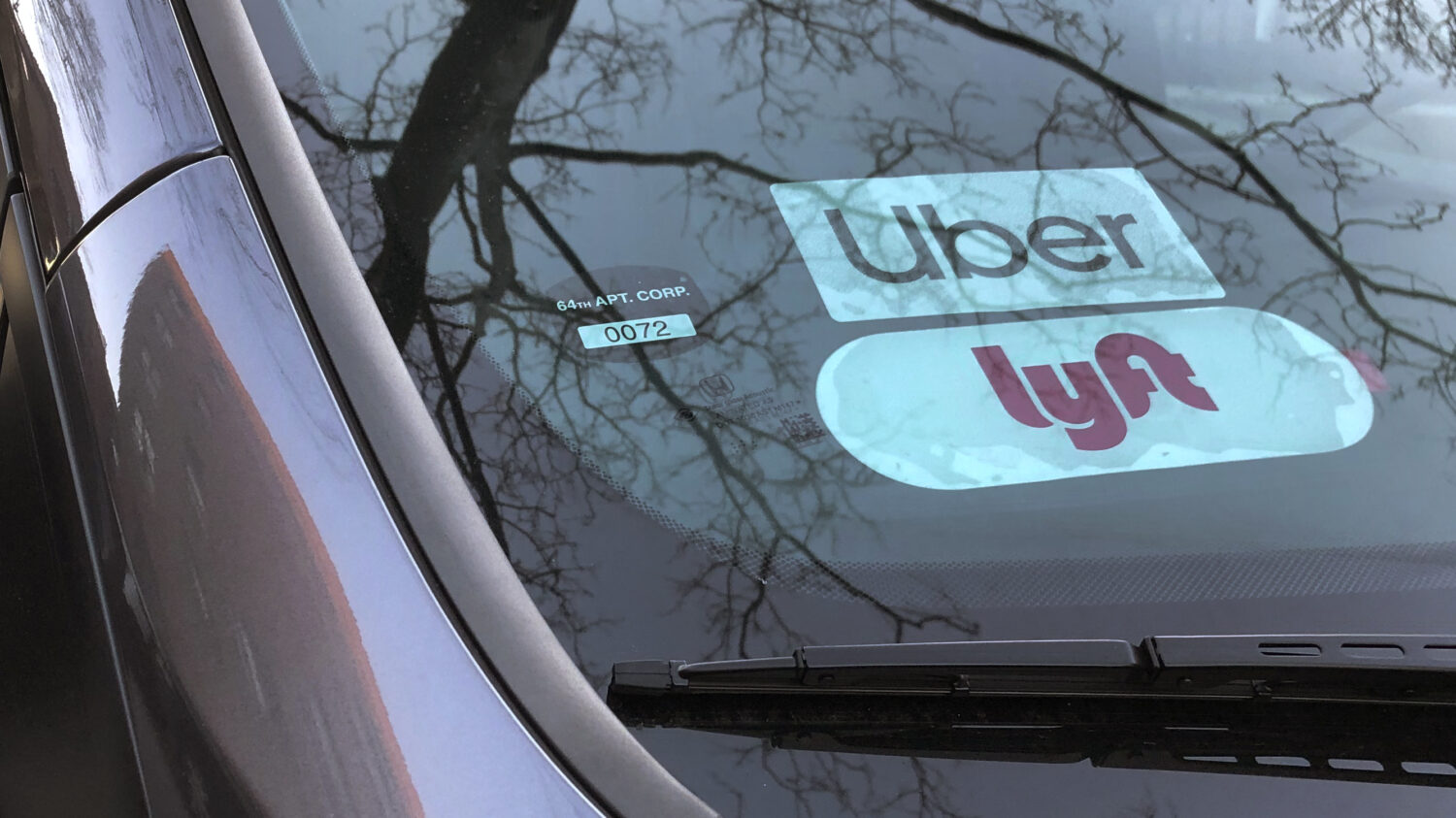Lyft And Uber Prices Are High. Wait Times Are Long And Drivers Are Scarce |  WAMU