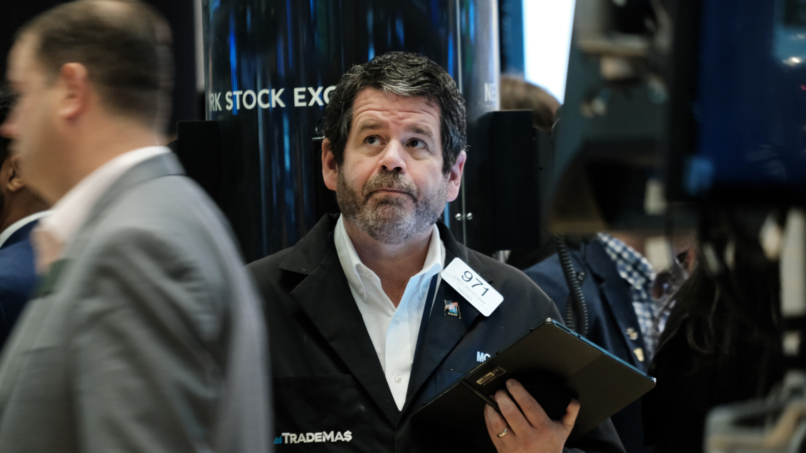 Here are 3 reasons why stocks are tanking WAMU