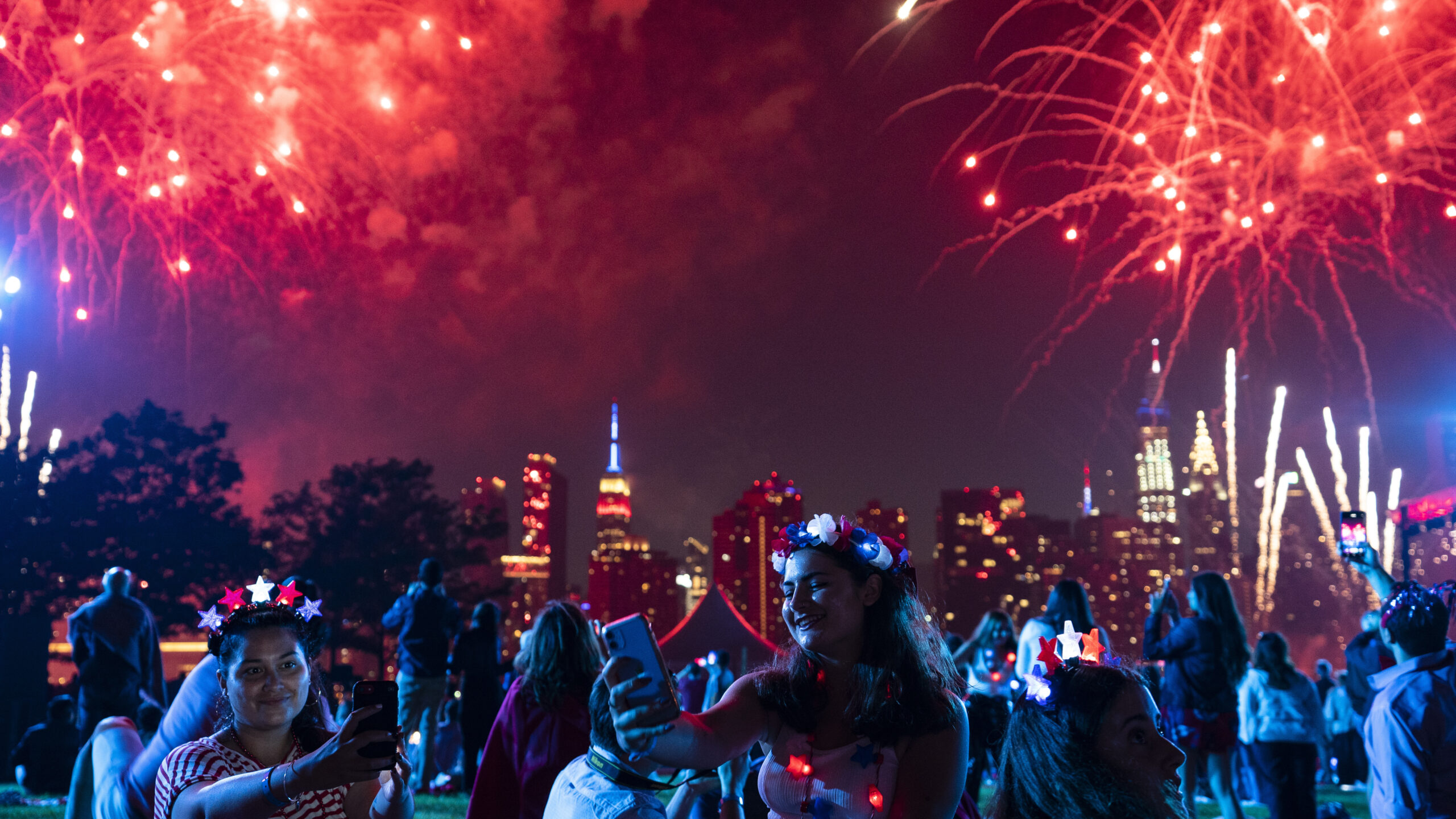 Fireworks injuries have been rising. Here are some safety tips for July ...