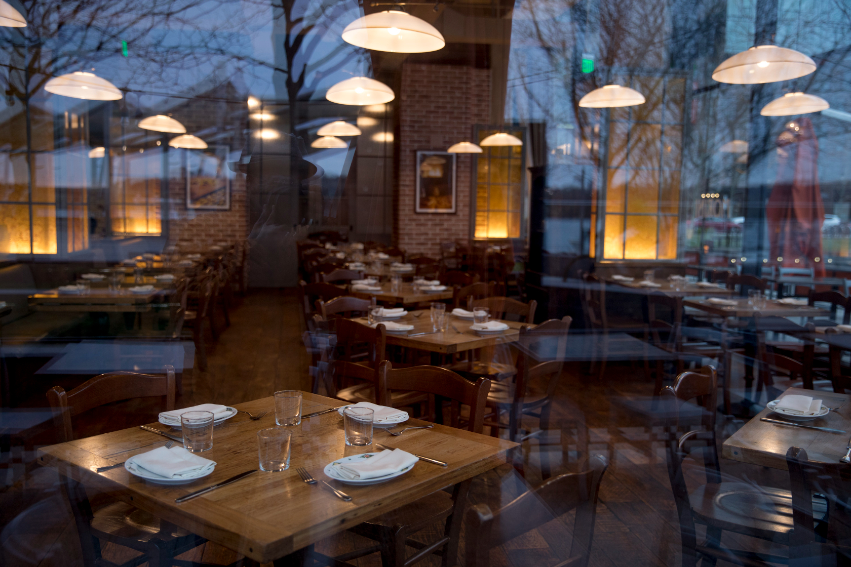 DC Restaurants Debate Initiative 82, Ending Tipped Wages | WAMU