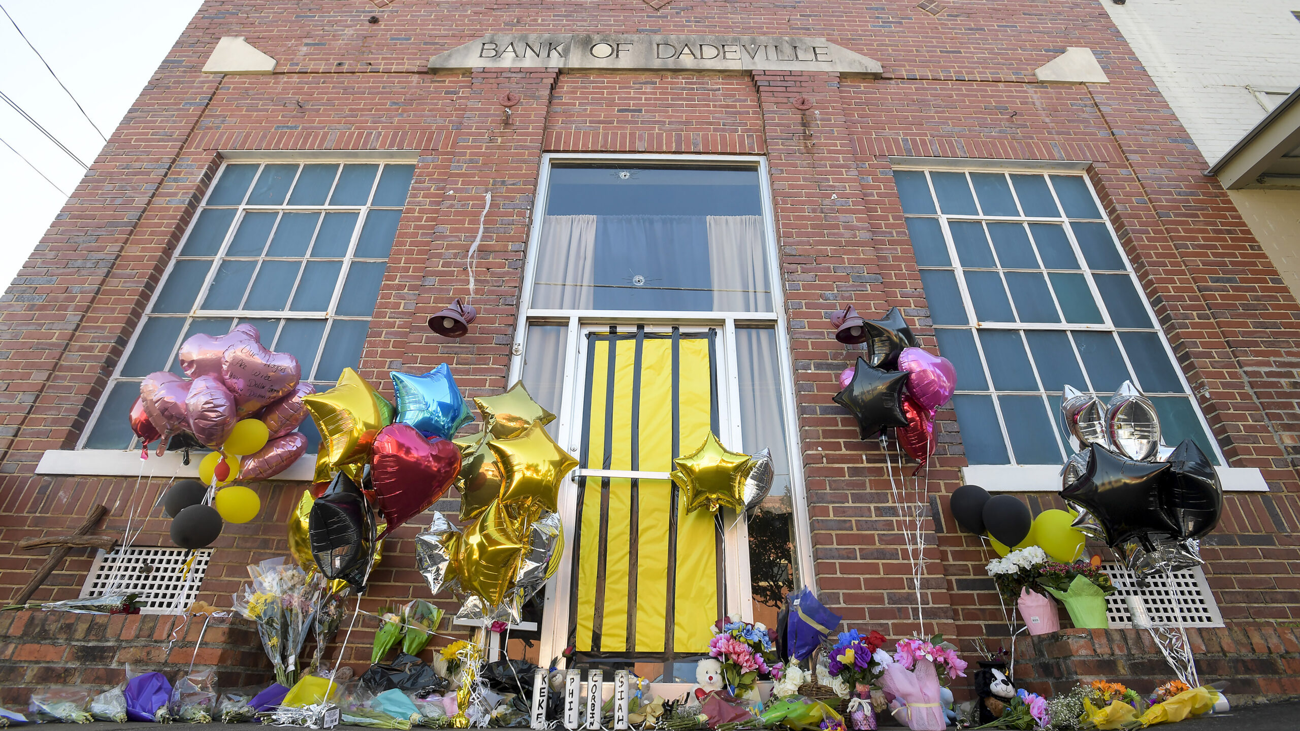 3 are charged with murder in Alabama shooting that left 4 dead and