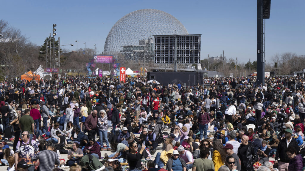 Montreal reports great conditions for a solar eclipse watch party in the  park | WAMU