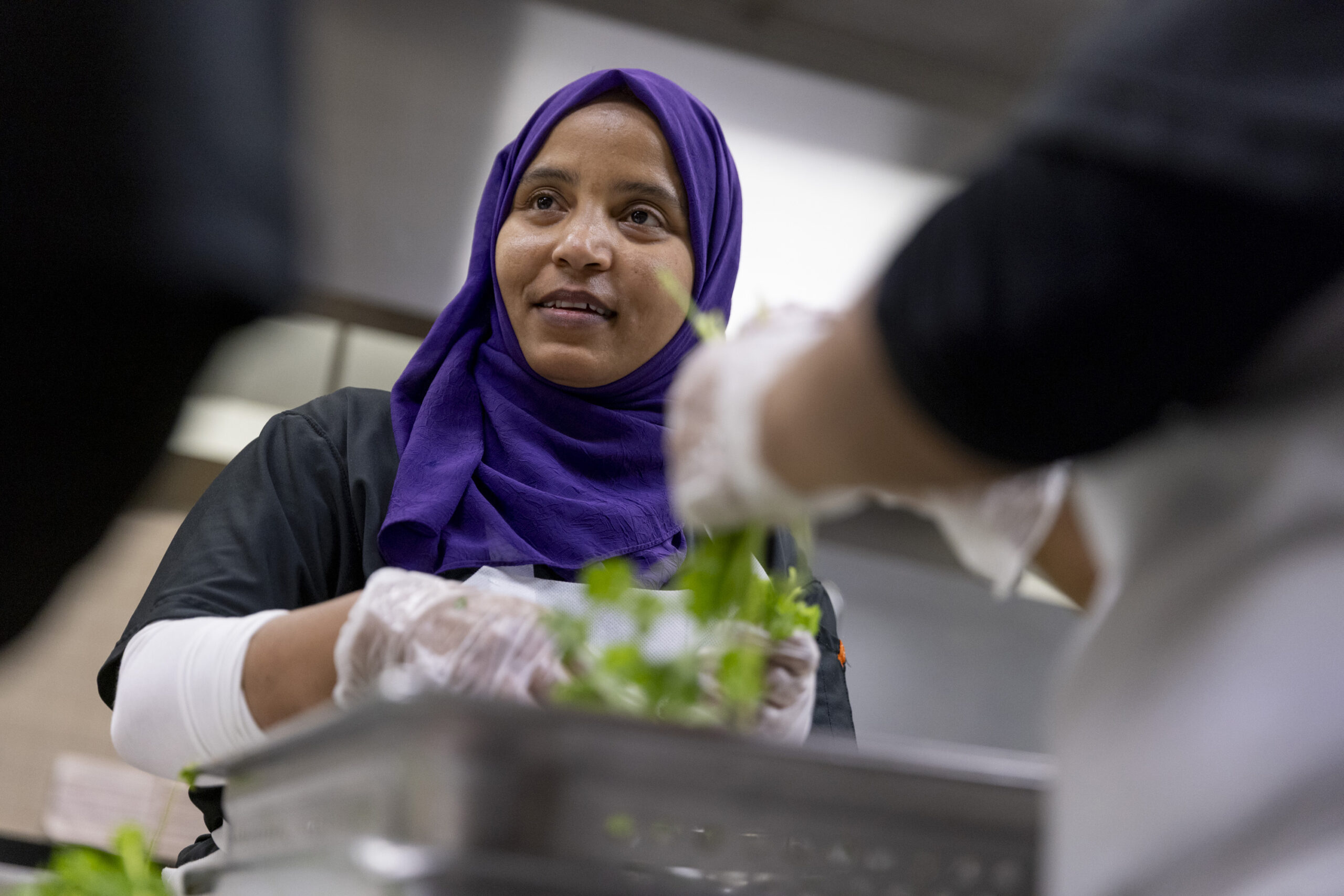 In Photos: Arlington high schools feeding families during the government shutdown