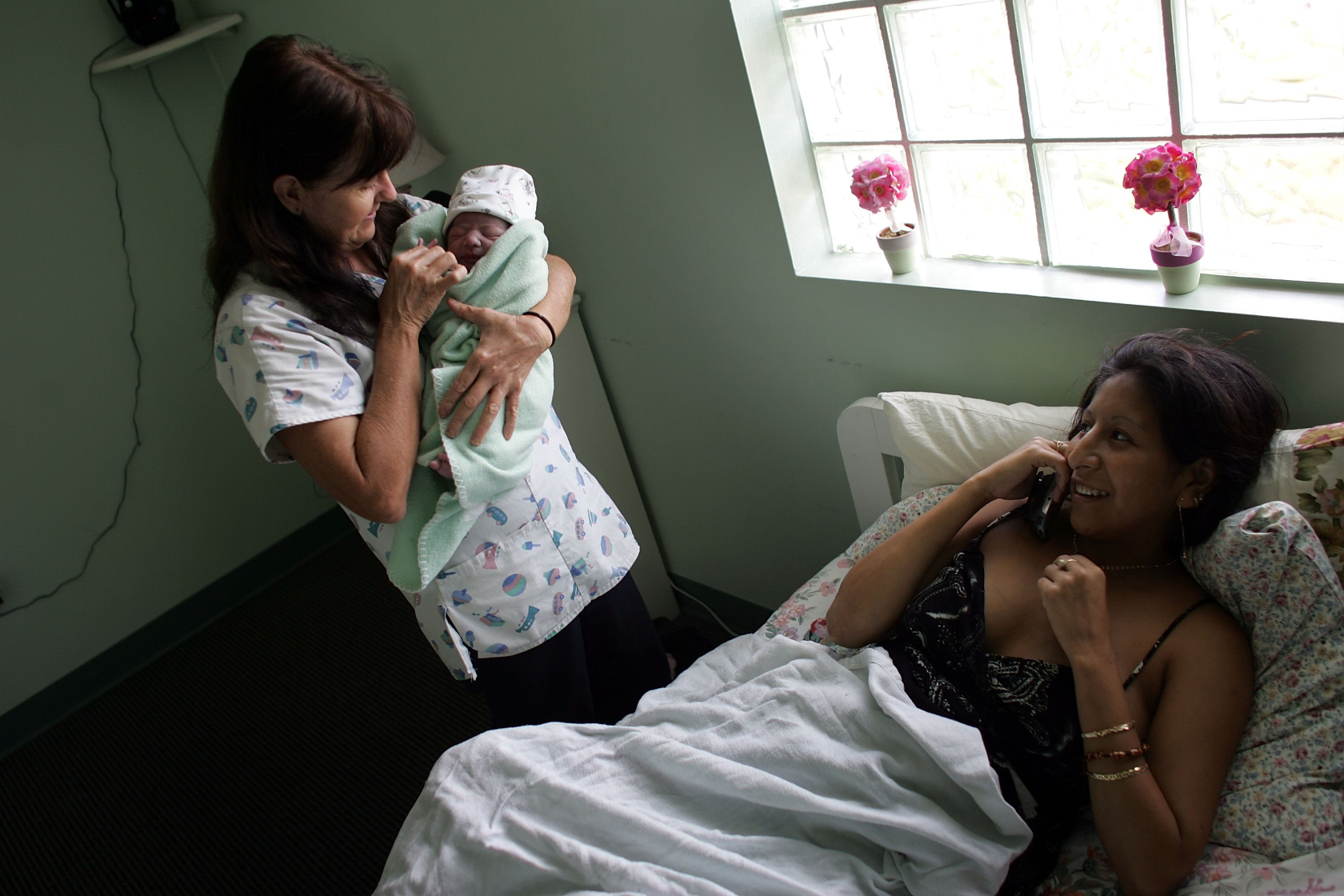 How midwives might help solve the Black maternal mortality crisis episode artwork