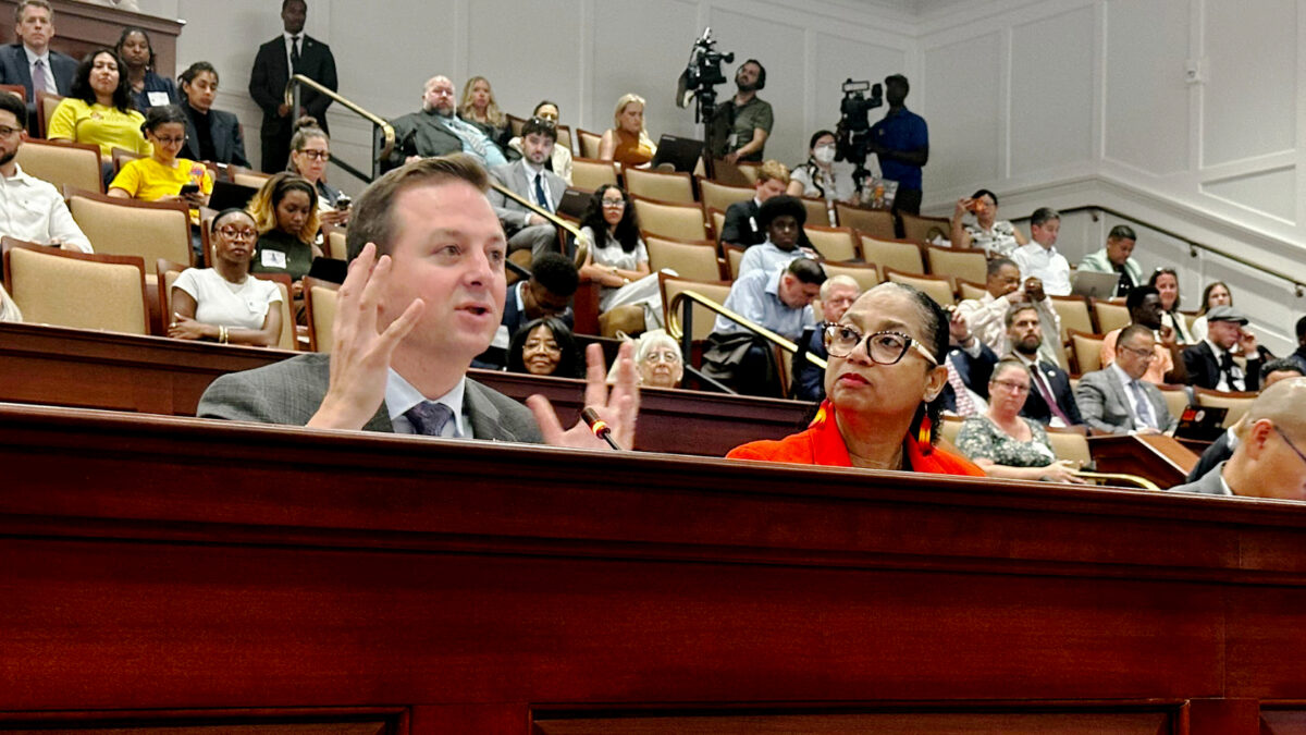 Maryland State Senate President Bill Ferguson and House Speaker Joseline A. Peña-Melnyk start the special session in Annapolis focused on redistricting.